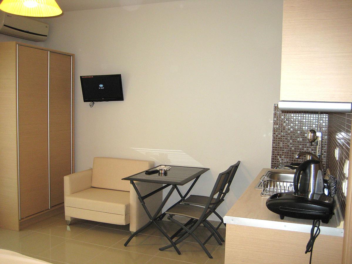 Tetyk Keramoti Hotel Apartments Экстерьер фото